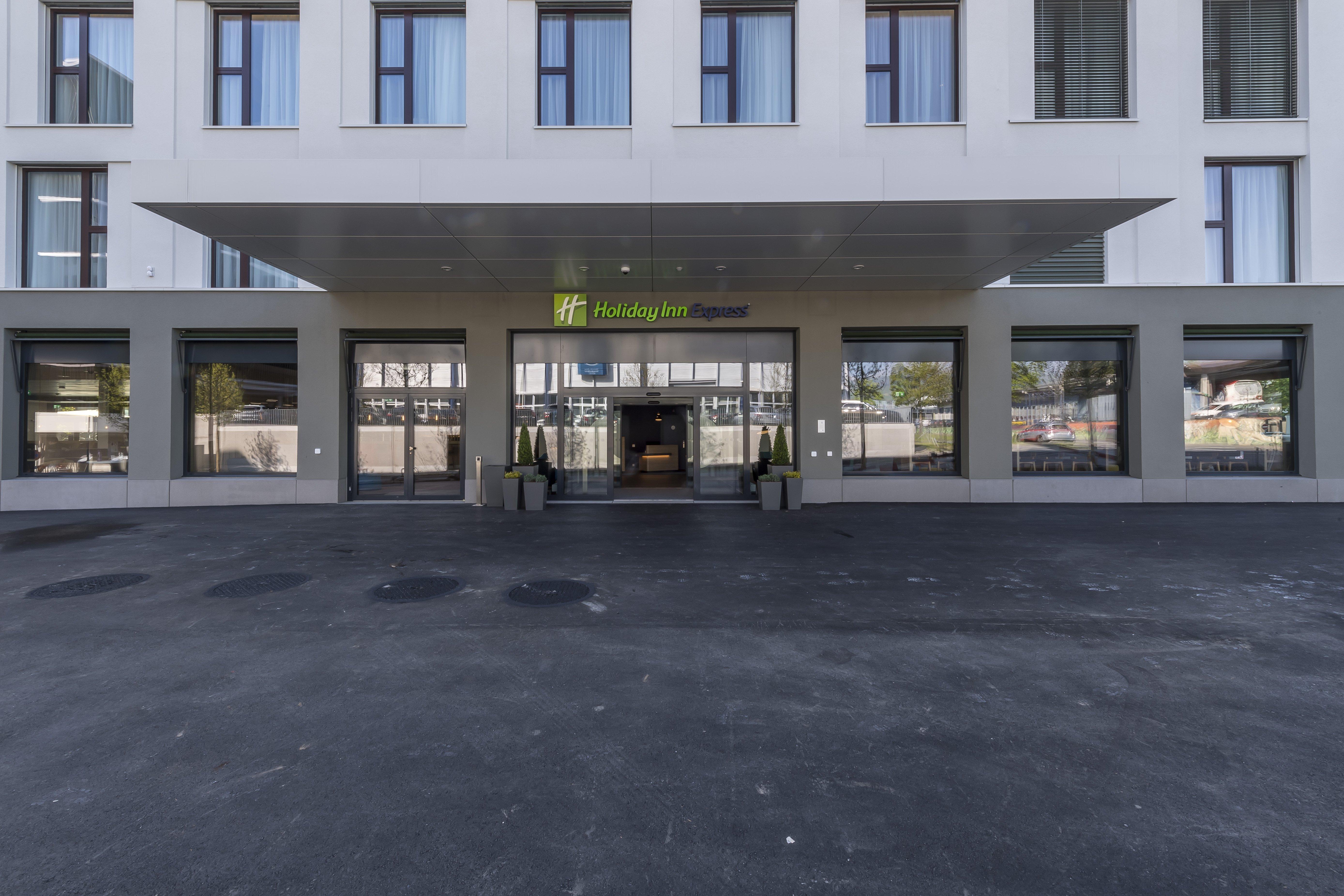 Holiday Inn Express - Luzern - Kriens By Ihg Екстер'єр фото