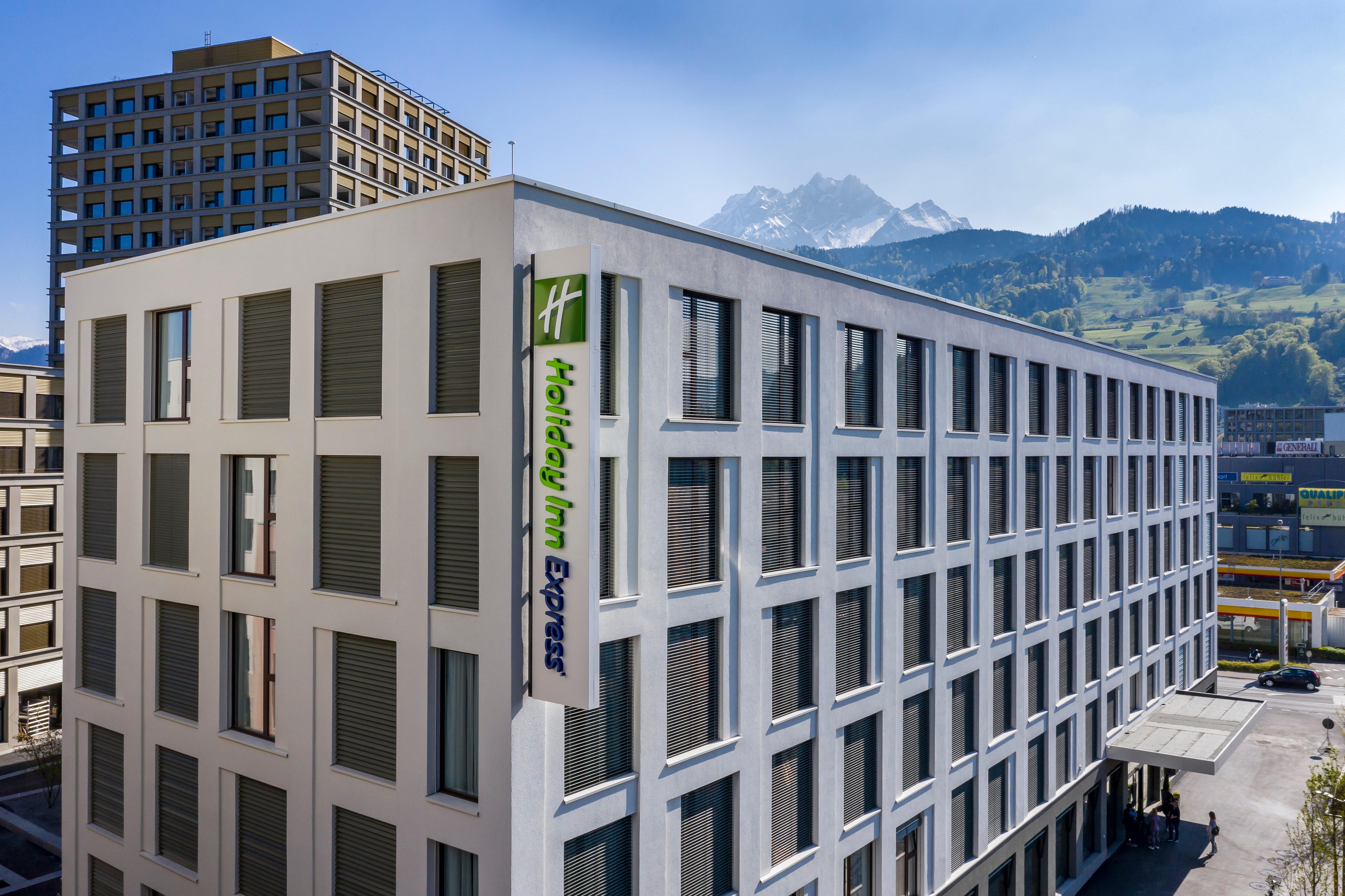 Holiday Inn Express - Luzern - Kriens, An Ihg Hotel Екстер'єр фото